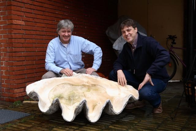 Shell enthusiasts